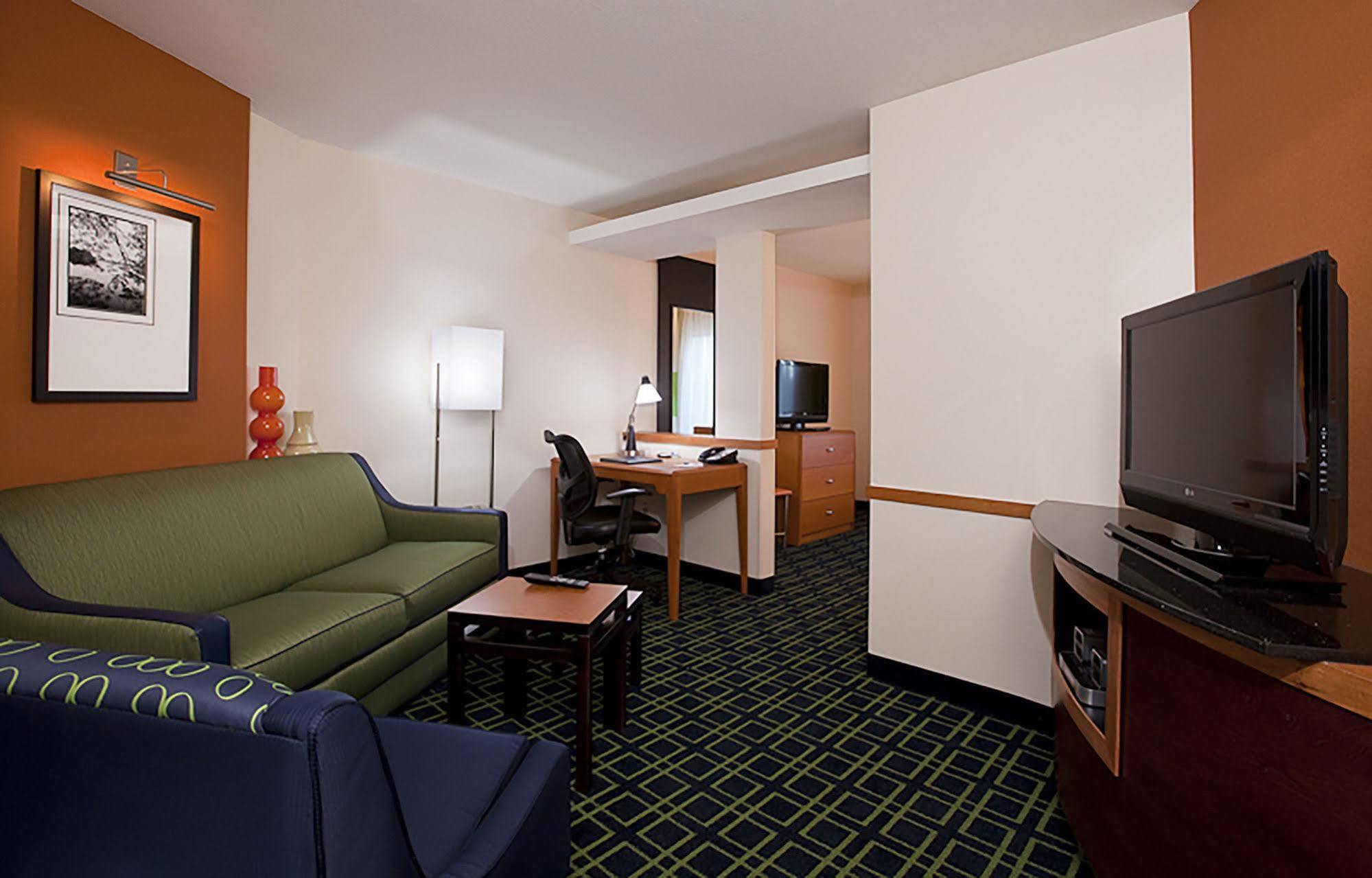 Fairfield Inn & Suites Fort Pierce / Port St Lucie Room photo